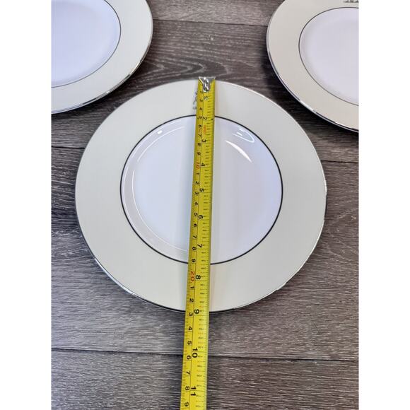 Wedgwood Vera Wang 9” Platinum Unicorn Champagne Accent Salad Plate-Set Of 4 - Picture 5 of 7